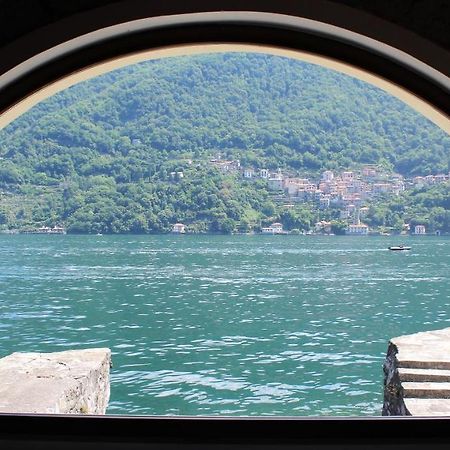 House On The Lake Shore Of Laglio Exterior foto